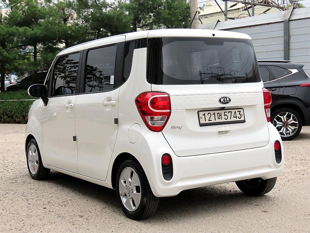 KIA Ray - Vista 3