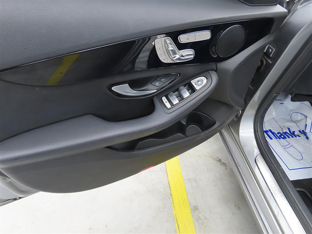 Mercedes Benz C Class 2016 Gris - Importación desde Corea - HF Imports Iquique - Foto 13