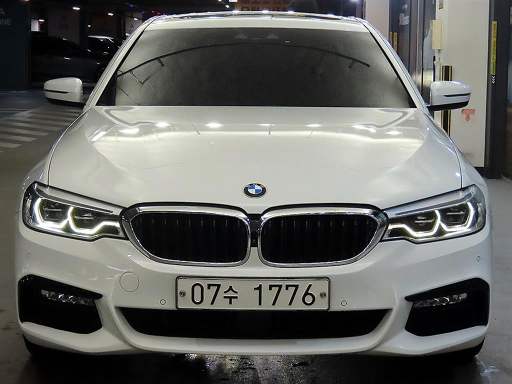 BMW 5 Series - Vista 2