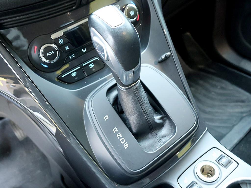 Ford Kuga 2016 Blanco - Importación desde Corea - HF Imports Iquique - Foto 7