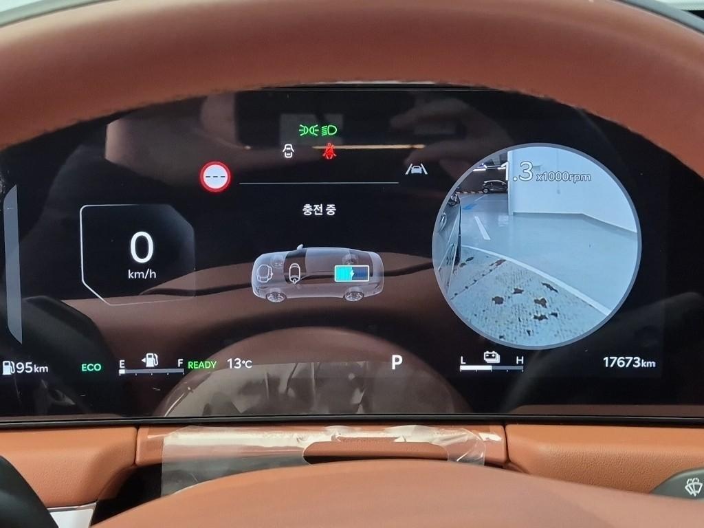 KIA K8 - Vista 6