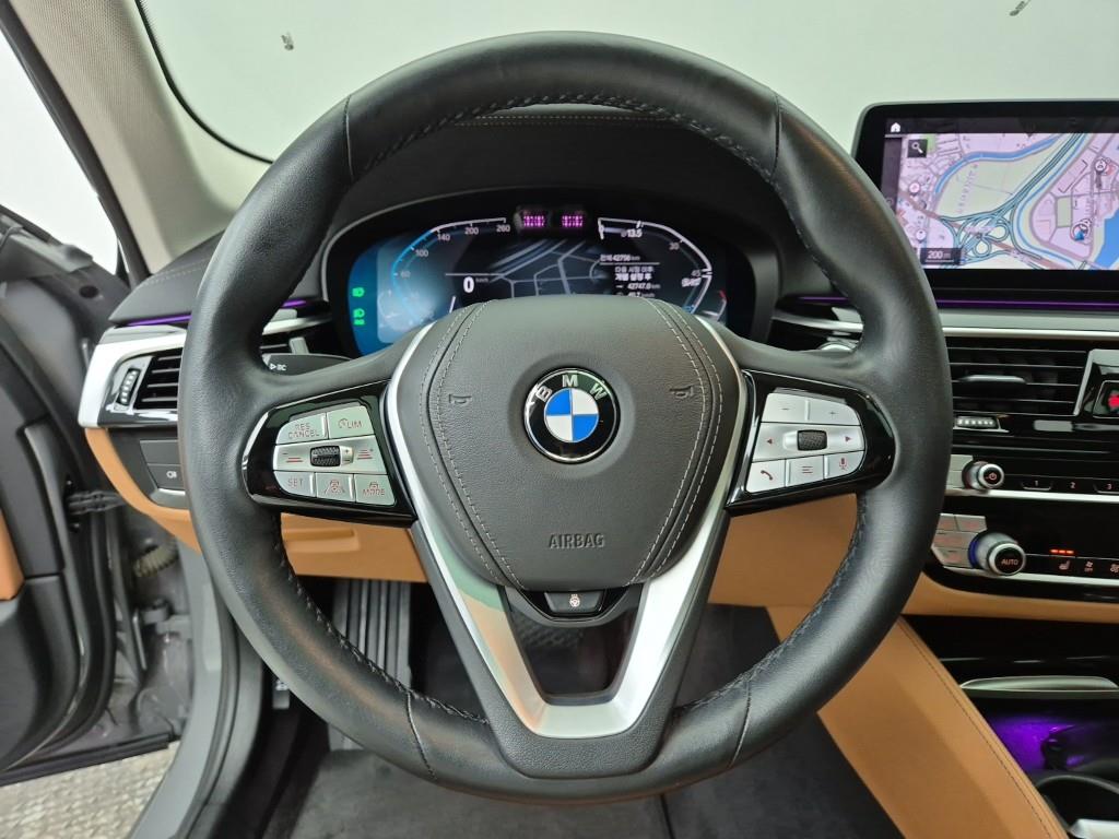 BMW 5 Series - Vista 9