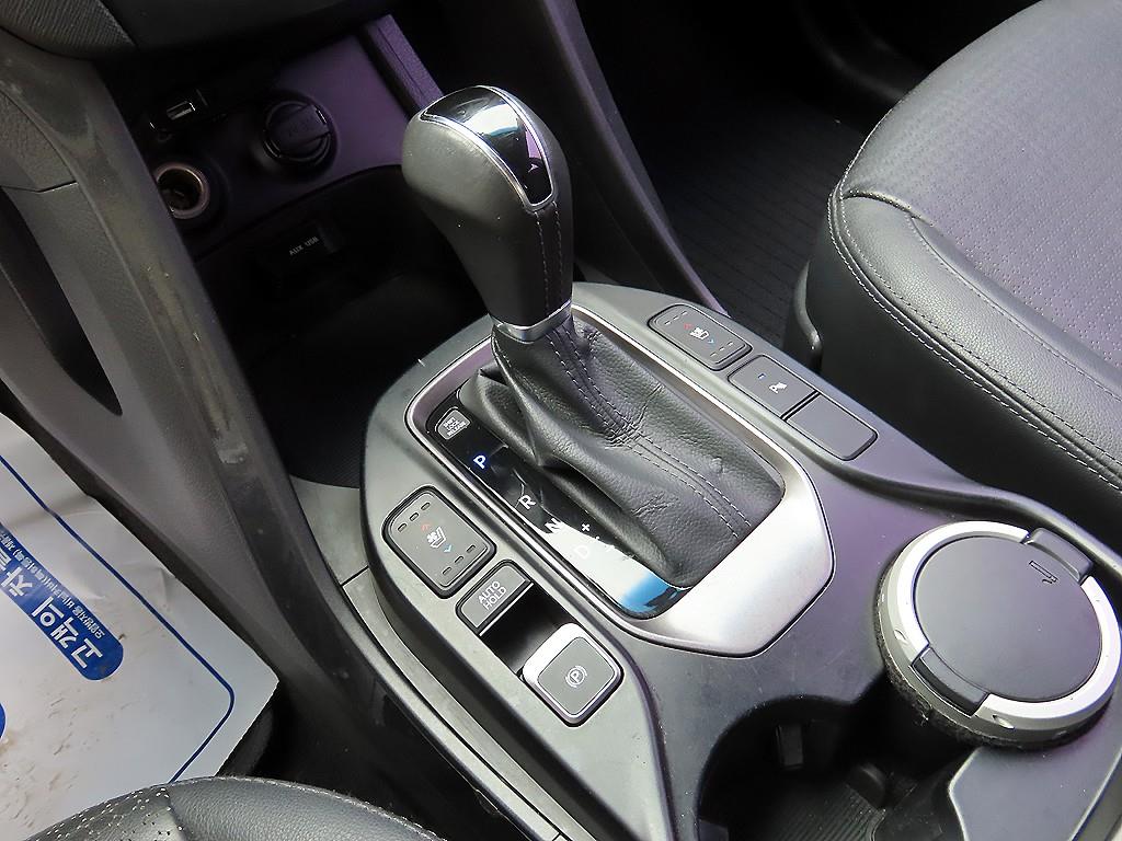 HYUNDAI Santa Fe - Vista 10