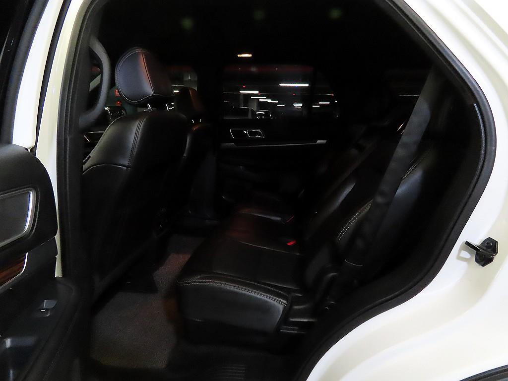 Ford Explorer - Vista 7