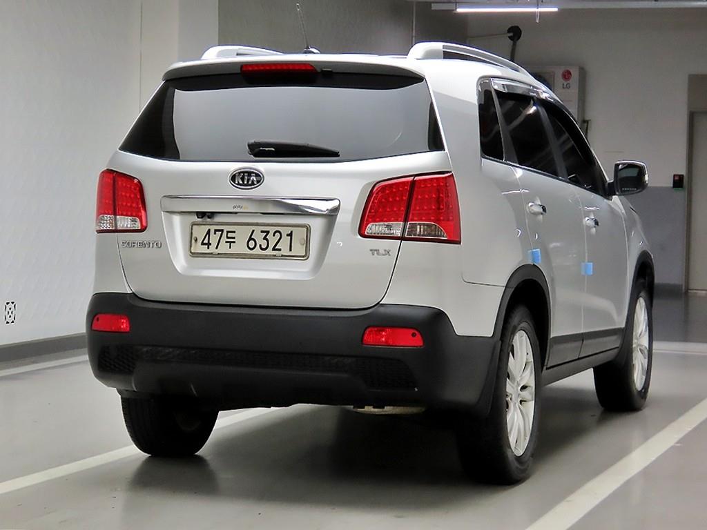 KIA Sorento - Vista 4