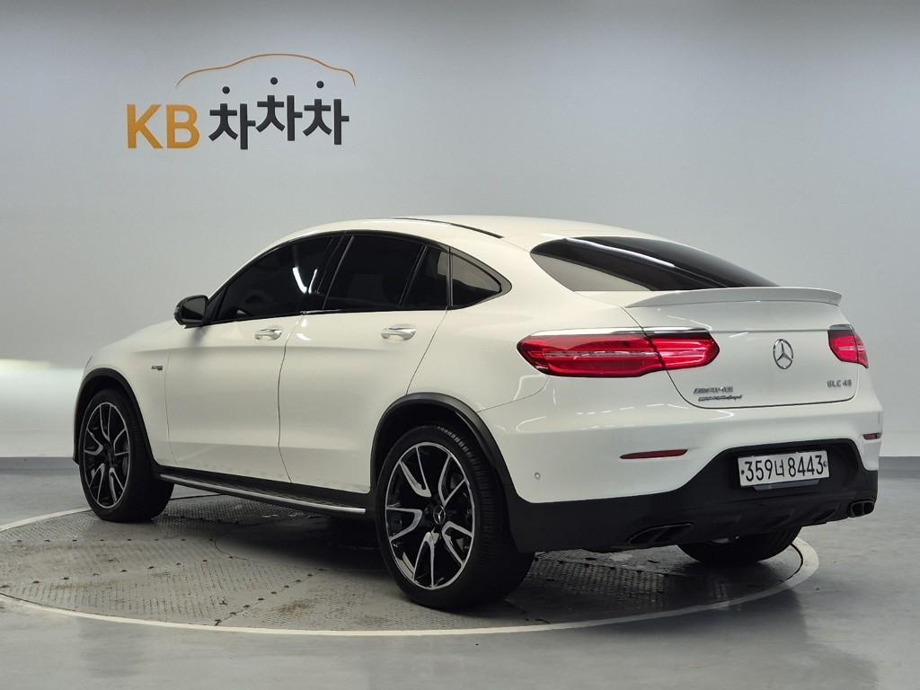 Mercedes Benz GLC Class - Vista 2
