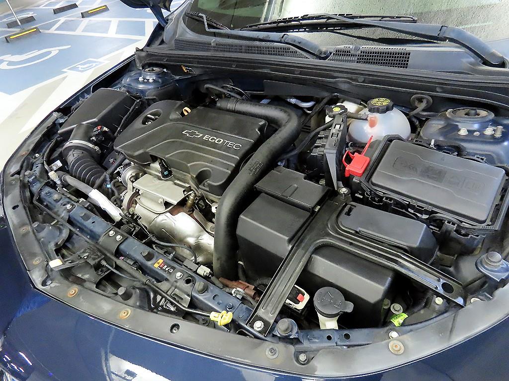 Chevrolet Malibu 2017 Azul - Importación desde Corea - HF Imports Iquique - Foto 19