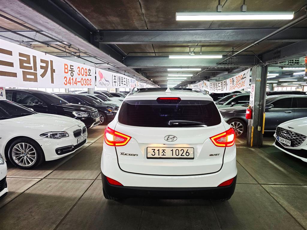 HYUNDAI Tucson - Vista 6