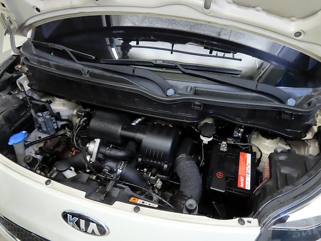 KIA Ray 2013 Blanco - Importación desde Corea - HF Imports Iquique - Foto 19