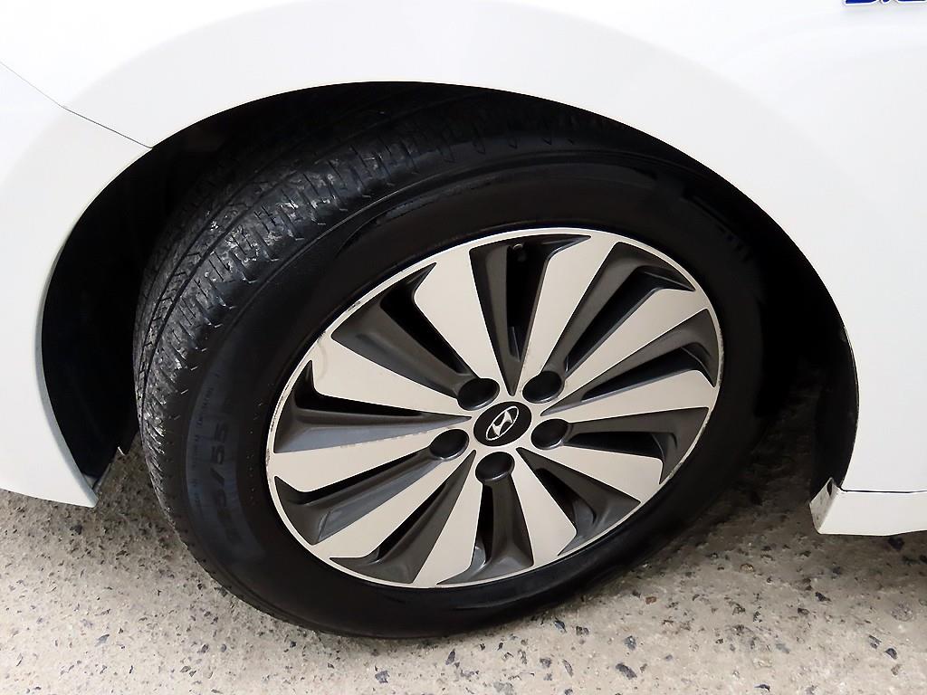 HYUNDAI Grandeur 2016 Blanco - Importación desde Corea - HF Imports Iquique - Foto 20