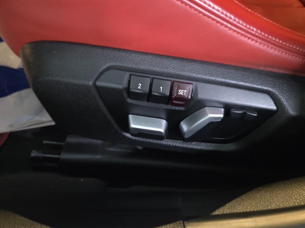 BMW 3 series 2018 Amarillo - Importación desde Corea - HF Imports Iquique - Foto 16