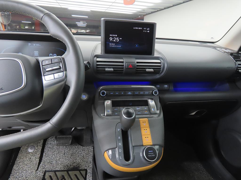 HYUNDAI Casper - Vista 10
