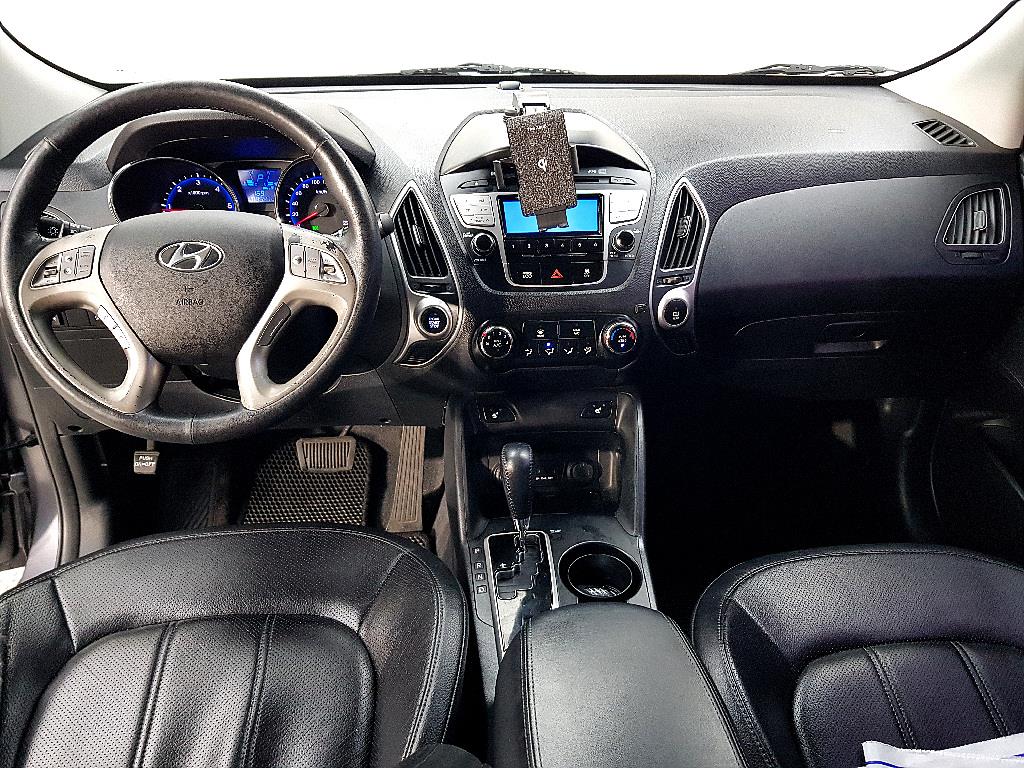 HYUNDAI Tucson - Vista 5