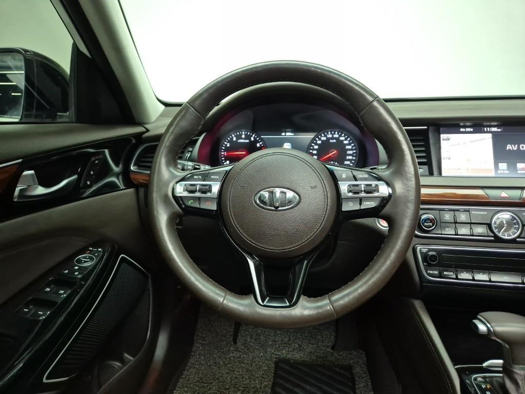 KIA K7 - Vista 7