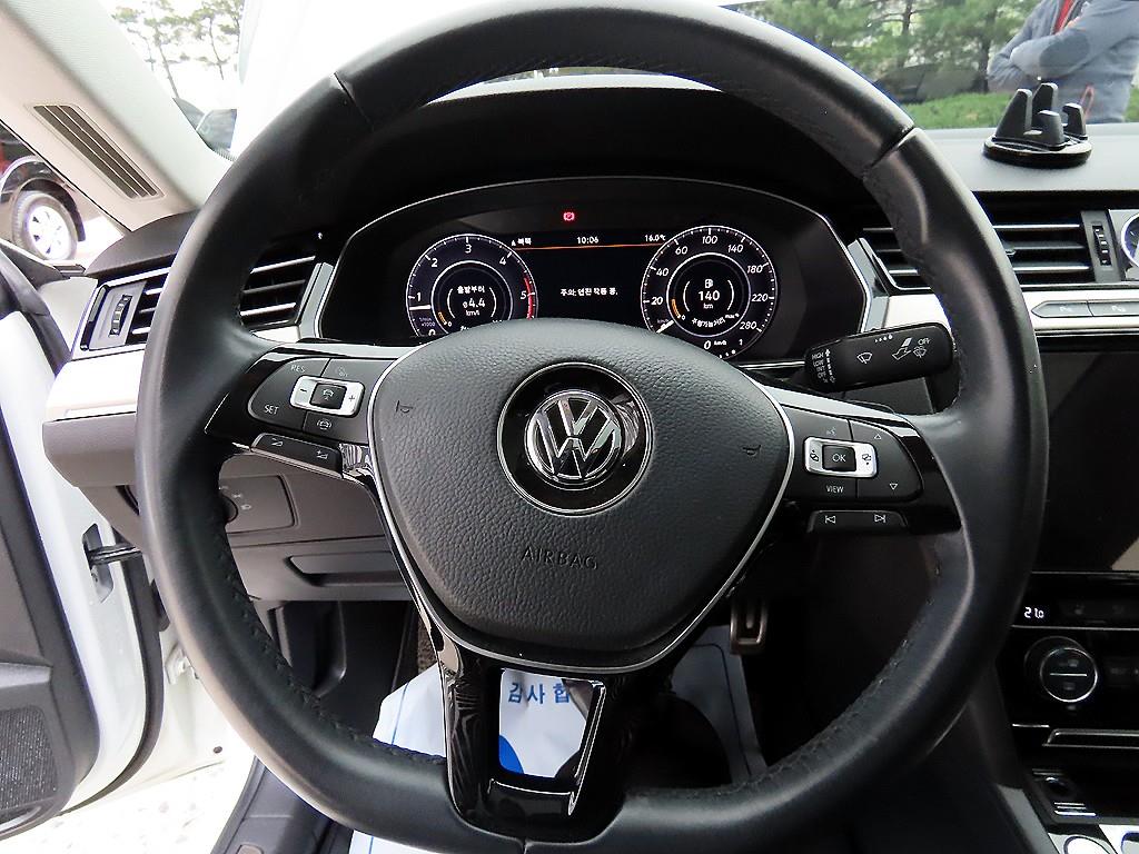 Volkswagen Arteon - Vista 8