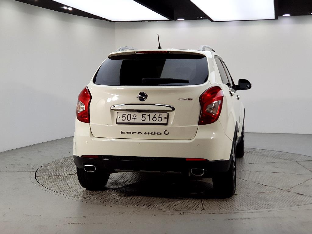 Ssangyong Korando - Vista 3