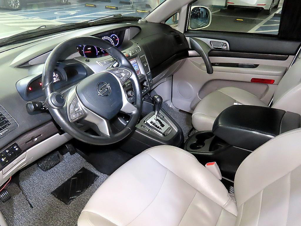 Ssangyong Korando - Vista 10