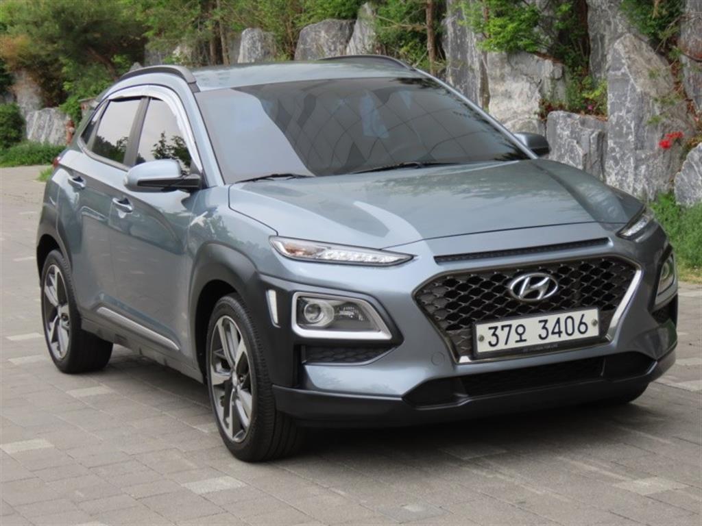 HYUNDAI Kona - Vista 3