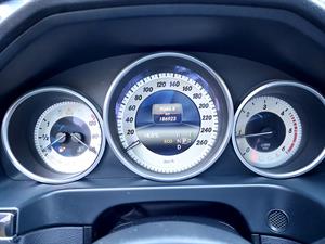 Mercedes Benz E class - Vista 12