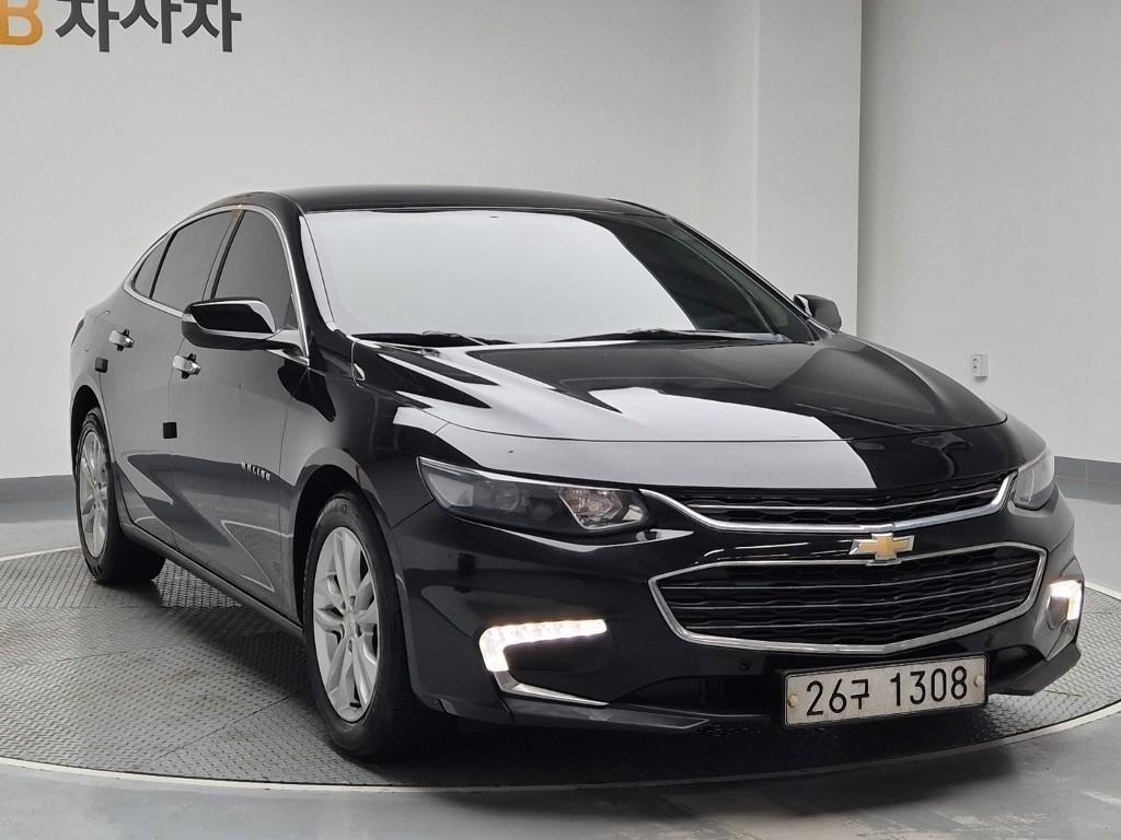 Chevrolet Malibu - Vista 4
