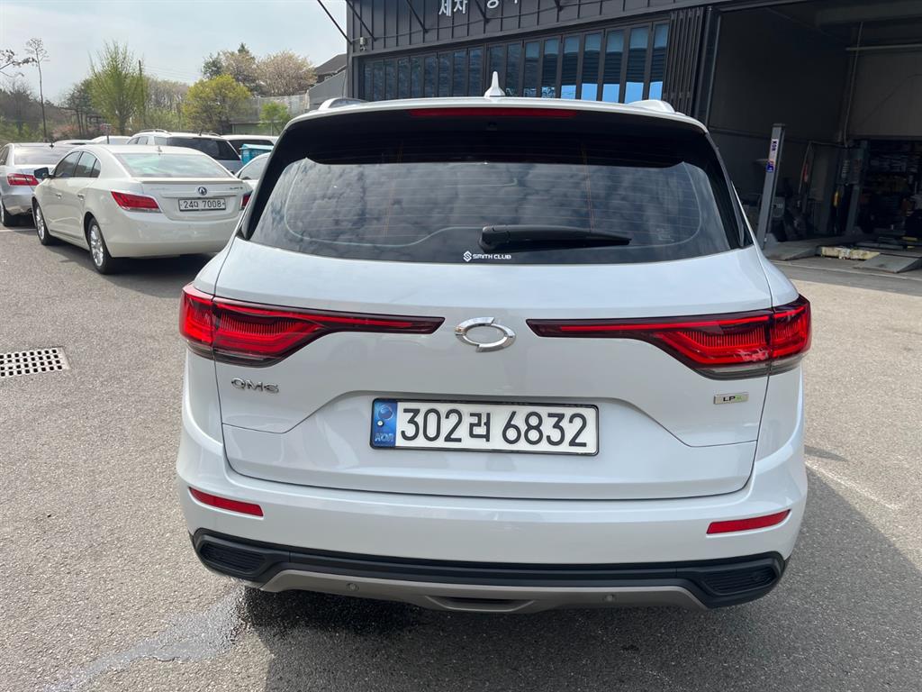 SAMSUNG QM6 - Vista 4