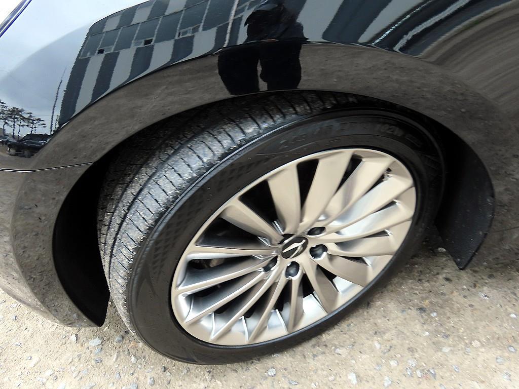 HYUNDAI Equus 2013 Negro - Importación desde Corea - HF Imports Iquique - Foto 20