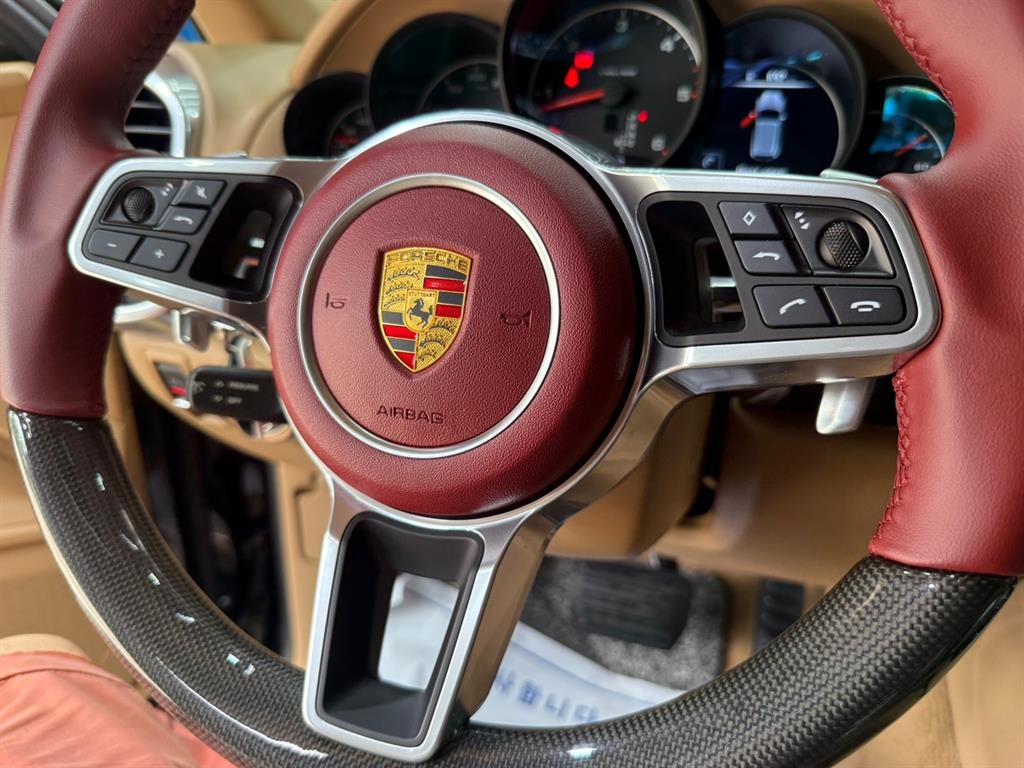 Porsche Cayenne 2015 Negro - Importación desde Corea - HF Imports Iquique - Foto 14