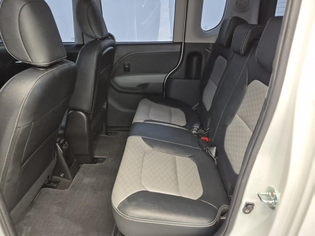 KIA Ray - Vista 12