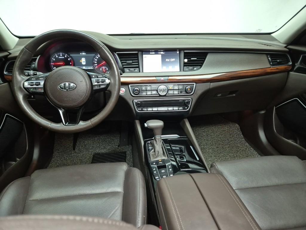 KIA K7 - Vista 8