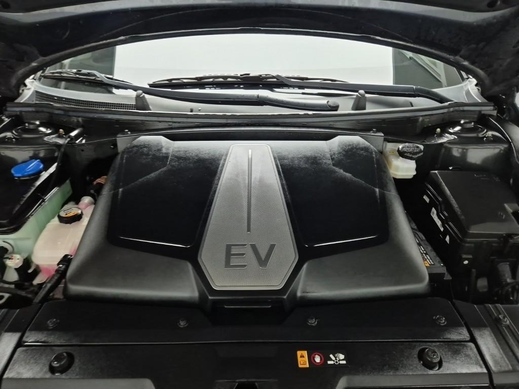 KIA EV6 2022 Gris - Importación desde Corea - HF Imports Iquique - Foto 19