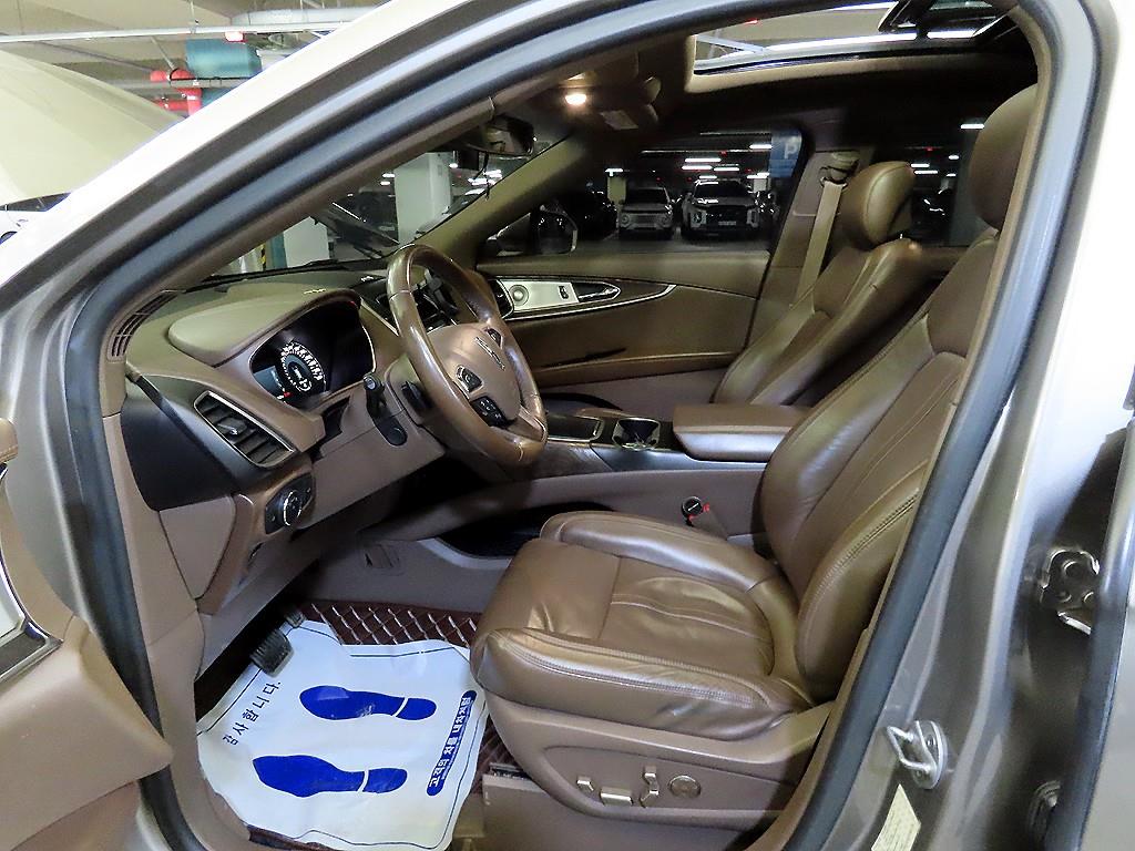 Lincoln MKX - Vista 11