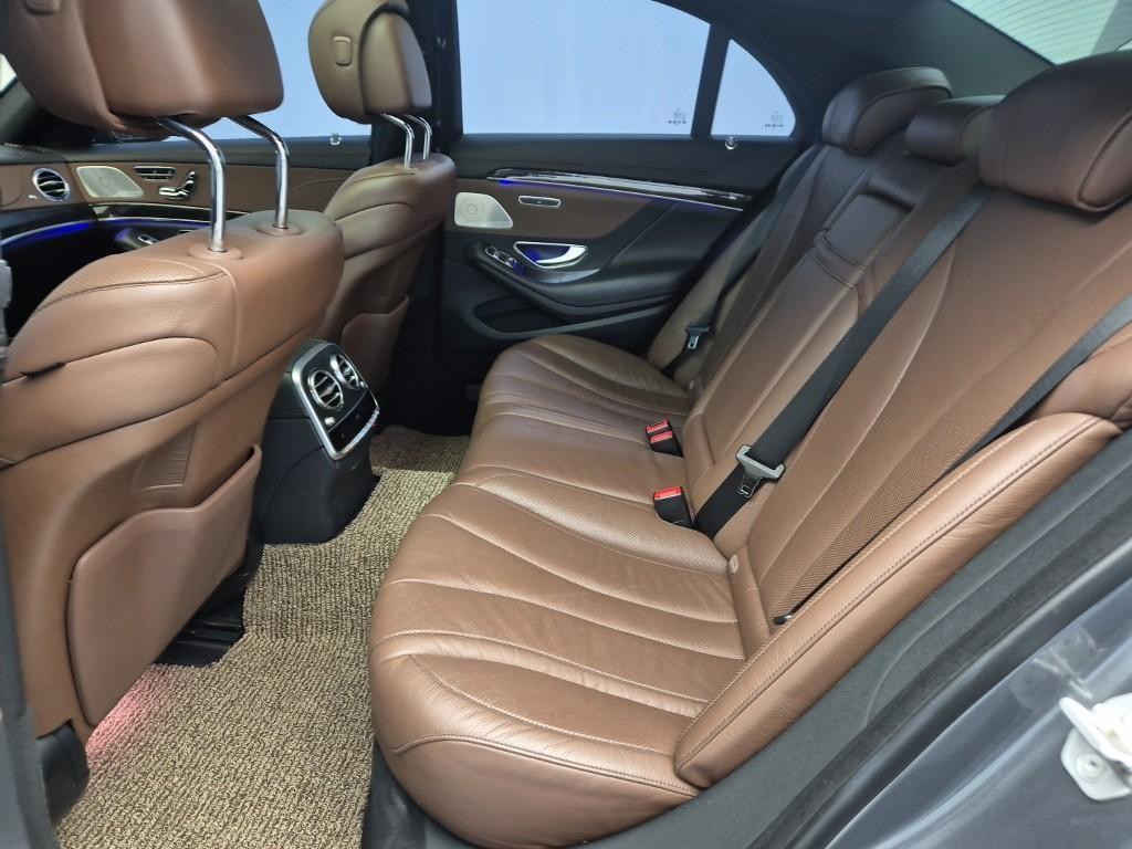 Mercedes Benz S Class - Vista 12