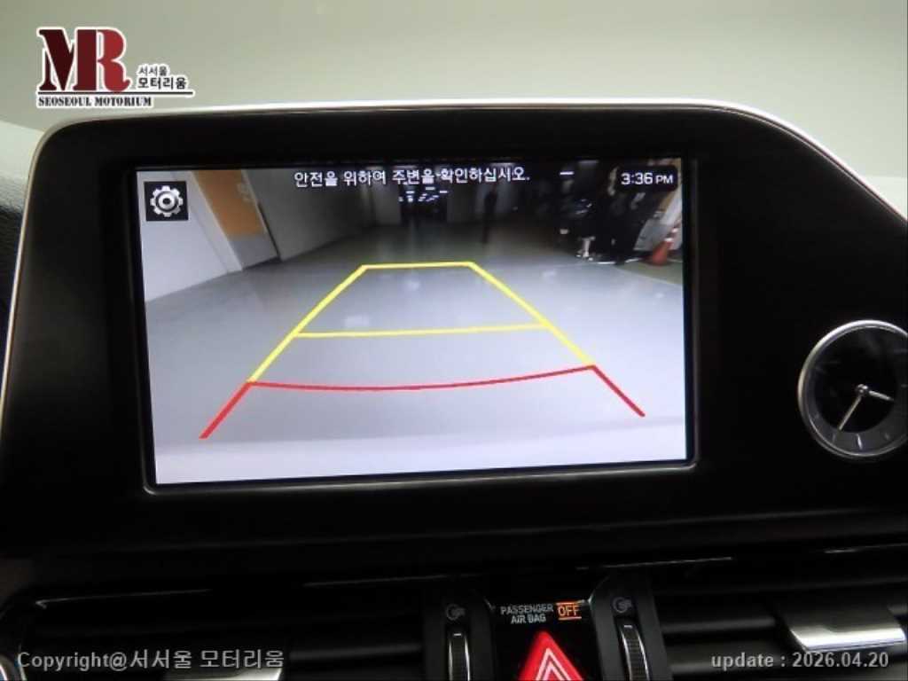 HYUNDAI Grandeur - Vista 11