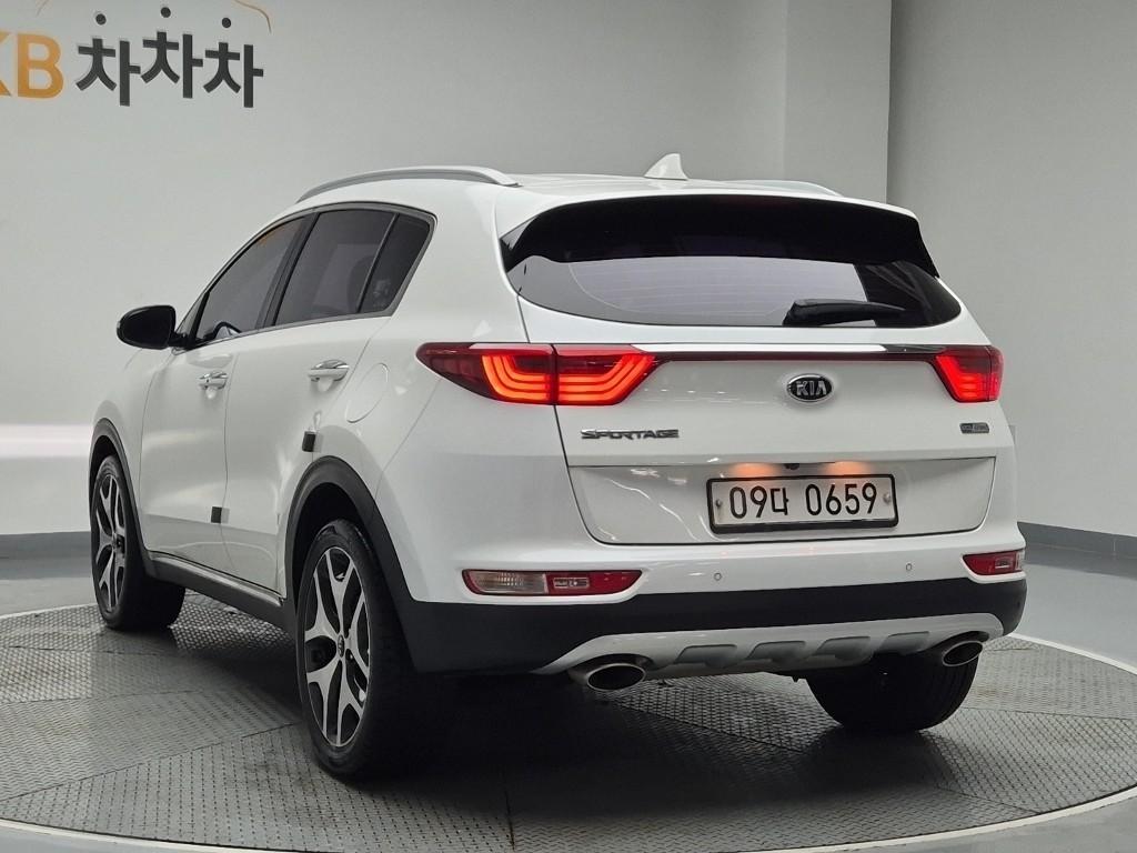 KIA Sportage - Vista 2