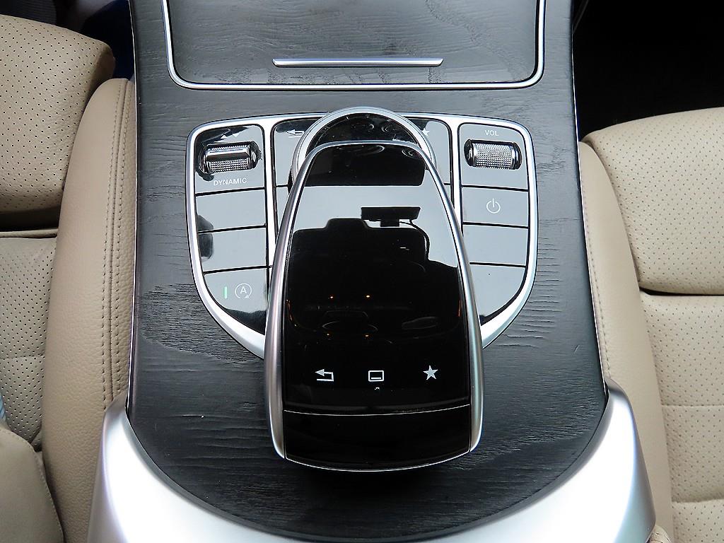 Mercedes Benz C Class 2016 Blanco - Importación desde Corea - HF Imports Iquique - Foto 13