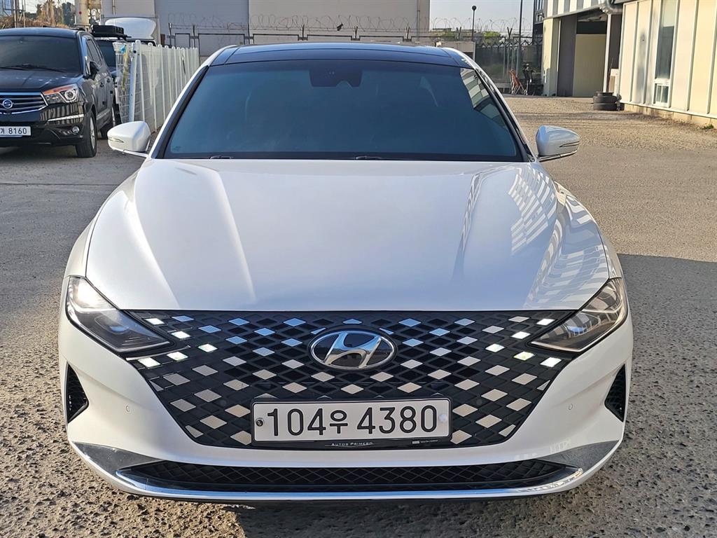 HYUNDAI Grandeur 2022 Blanco - Importación desde Corea - HF Imports Iquique - Foto 1