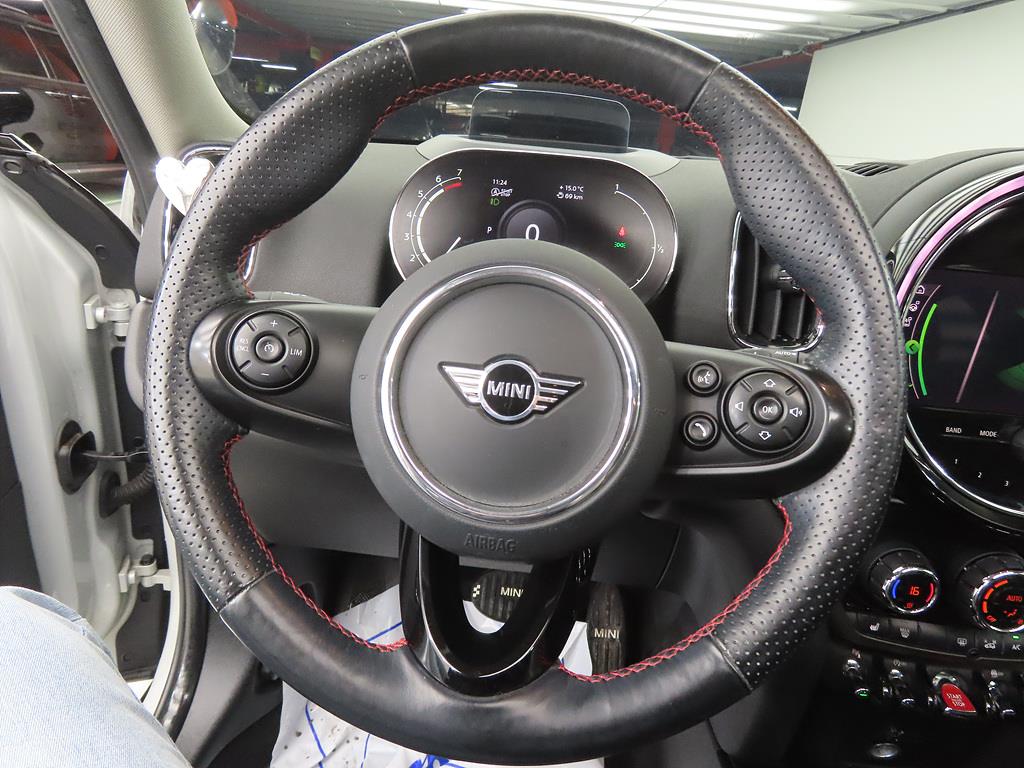 Mini Countryman - Vista 8