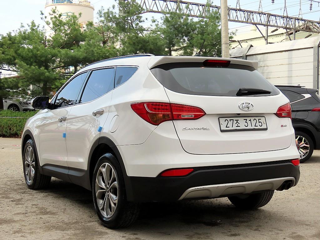 HYUNDAI Santa Fe - Vista 3