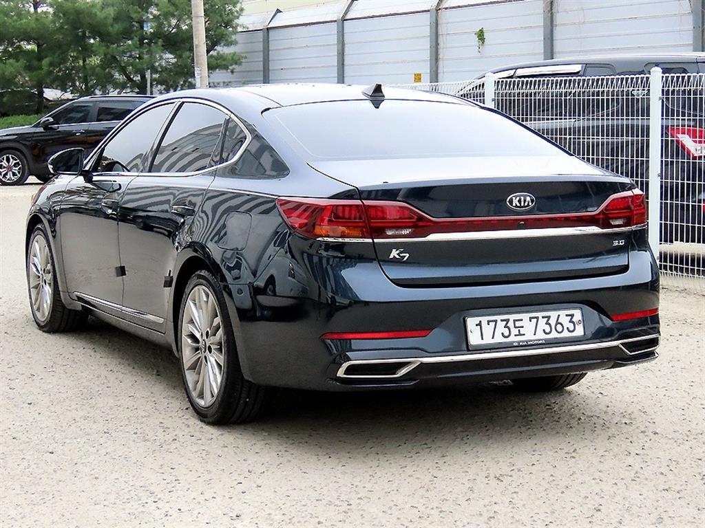 KIA K7 - Vista 3