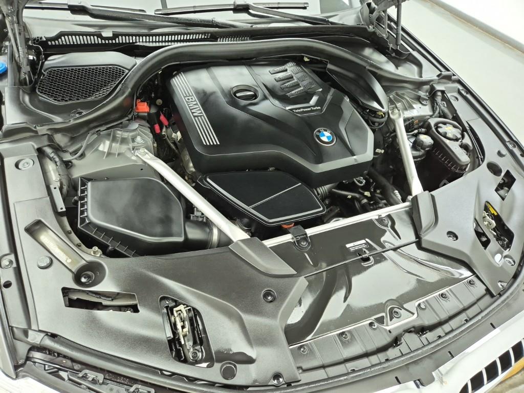 BMW 5 Series - Vista 6
