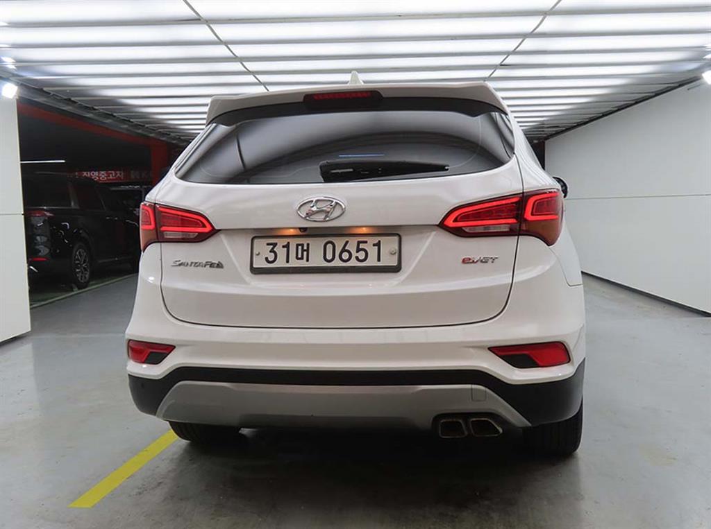 HYUNDAI Santa Fe - Vista 3