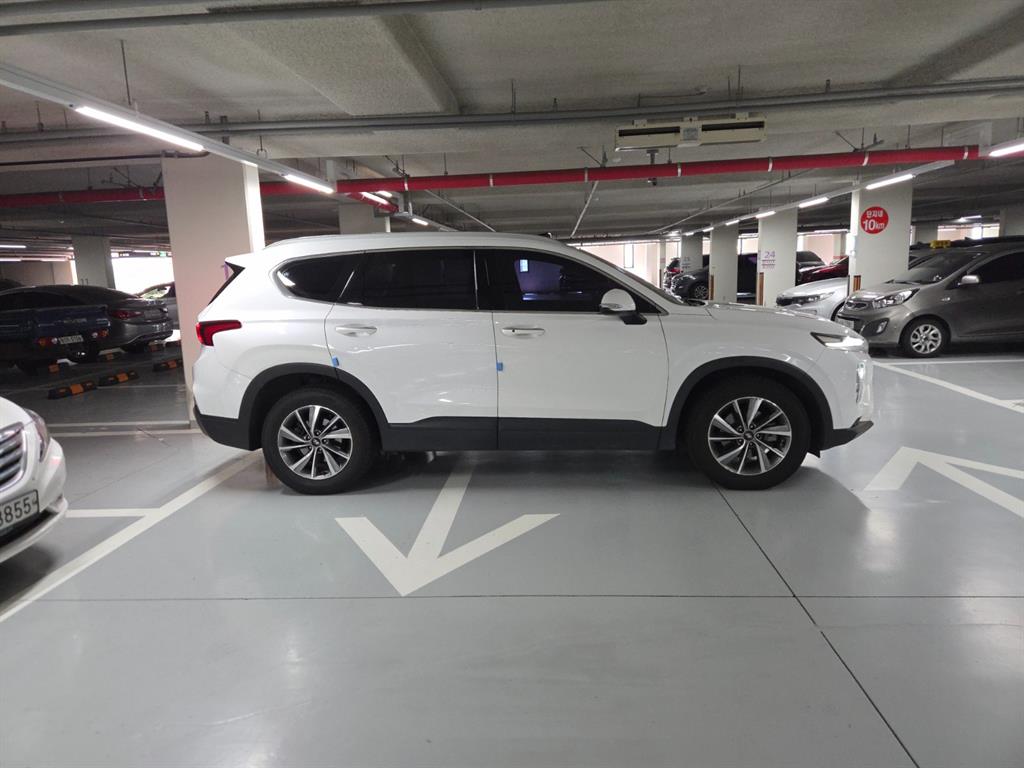 HYUNDAI Santa Fe - Vista 6