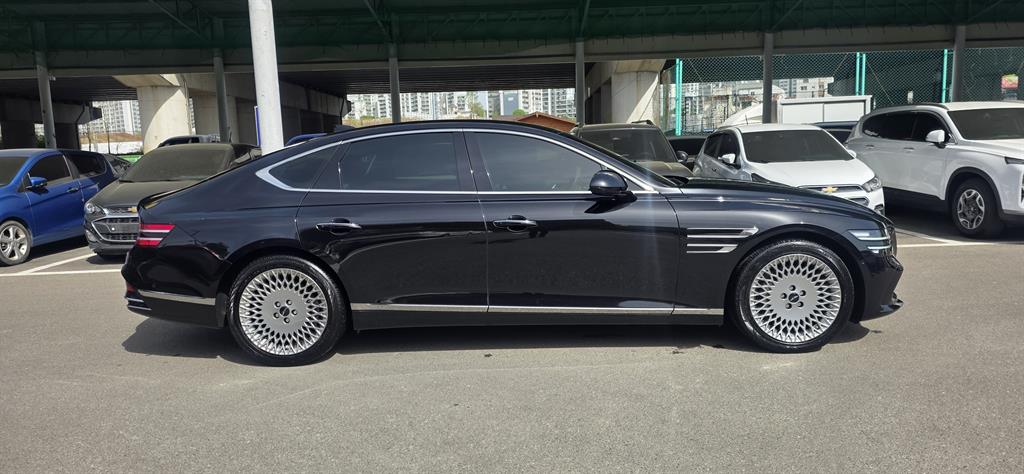 Genesis G80 2024 Negro - Importación desde Corea - HF Imports Iquique - Foto 13