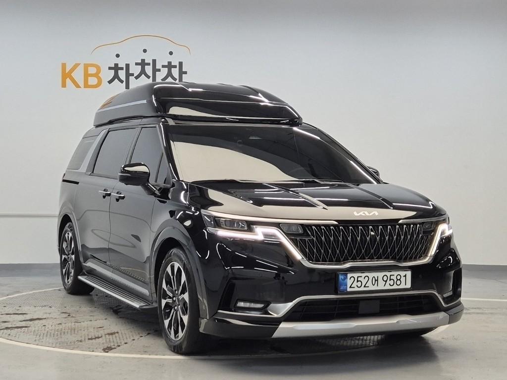 KIA Carnival 2022 Negro - Importación desde Corea - HF Imports Iquique - Foto 1