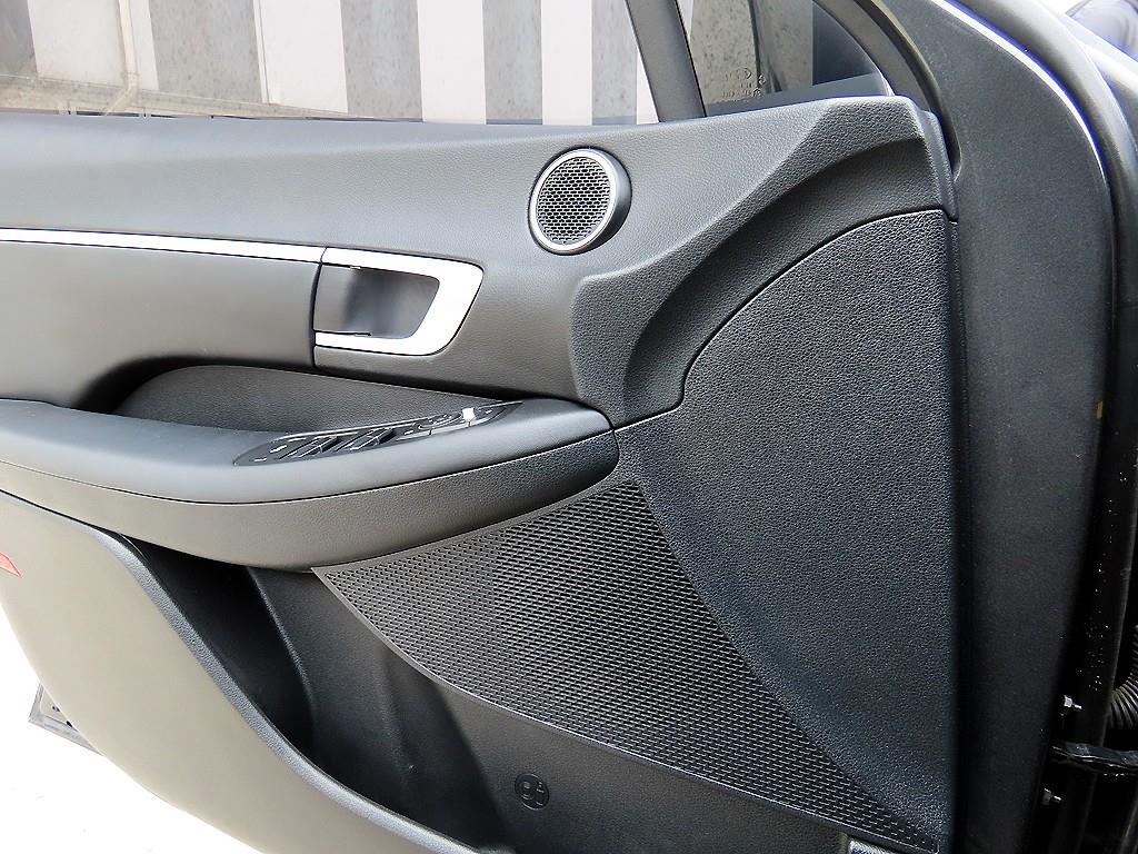 HYUNDAI Sonata - Vista 11