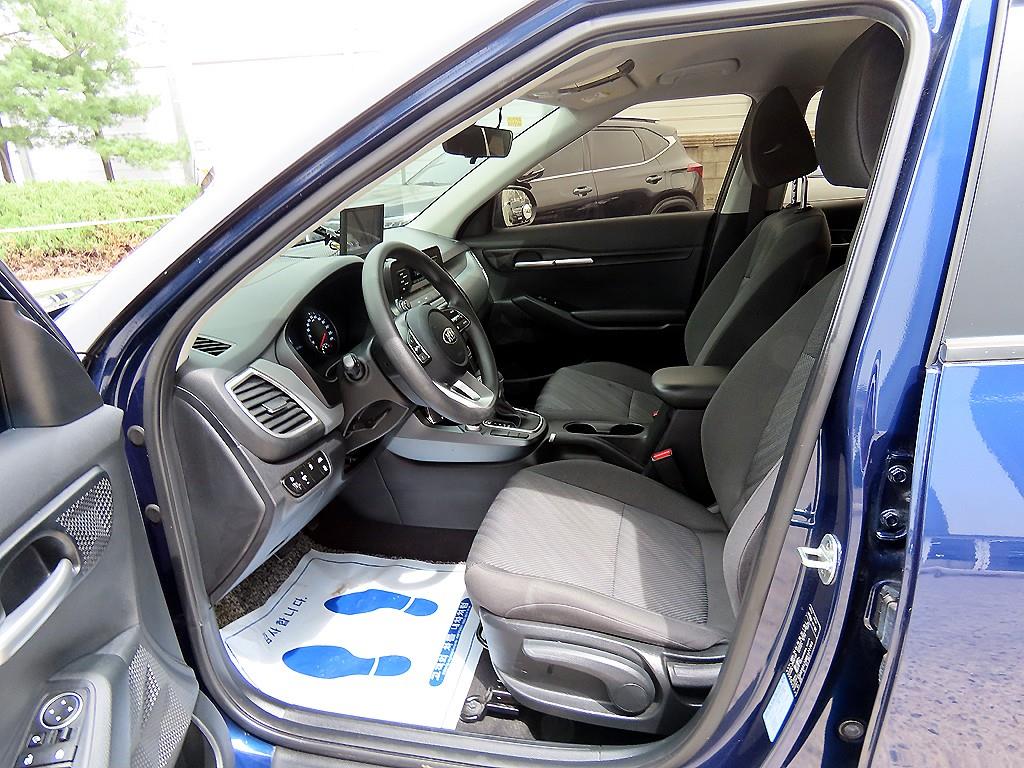 KIA Seltos - Vista 5