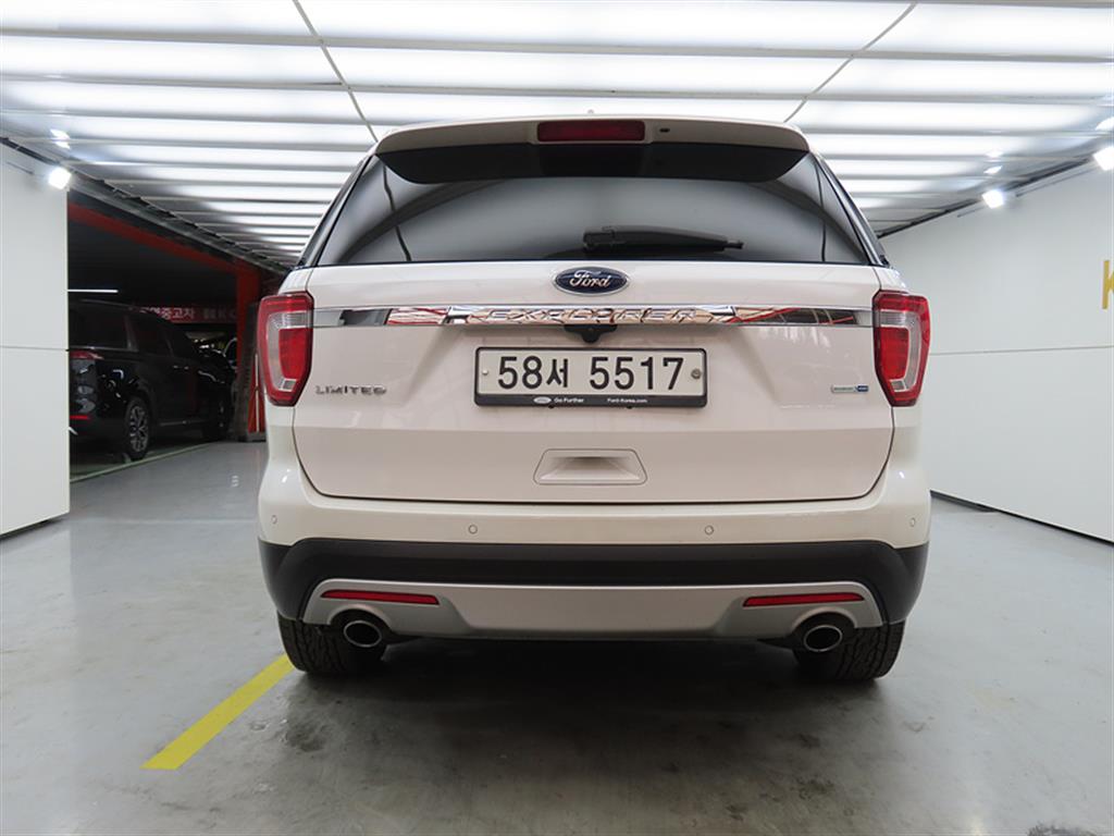 Ford Explorer - Vista 3