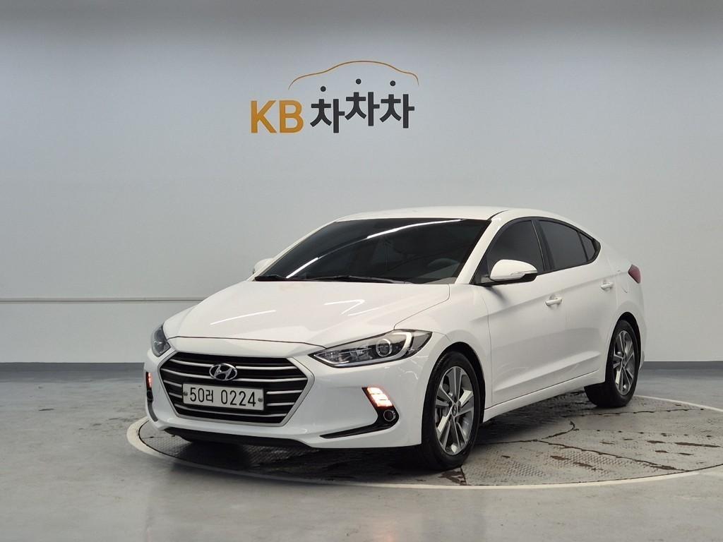 HYUNDAI Avante 2017 Blanco - Importación desde Corea - HF Imports Iquique - Foto 1
