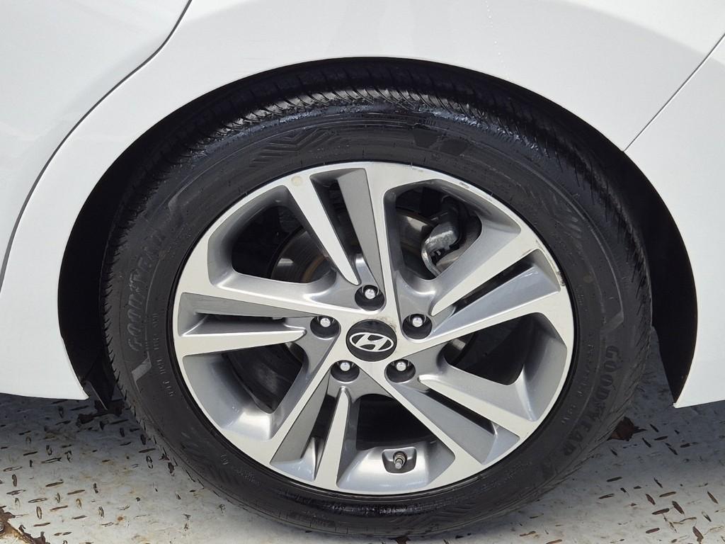 HYUNDAI Avante 2017 Blanco - Importación desde Corea - HF Imports Iquique - Foto 19