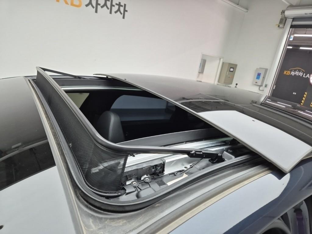 KIA K5 - Vista 12